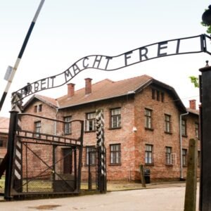 warsaw to auschwitz